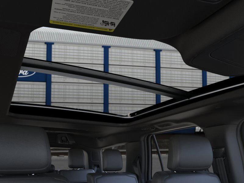 new 2025 Ford Expedition car, priced at $84,150