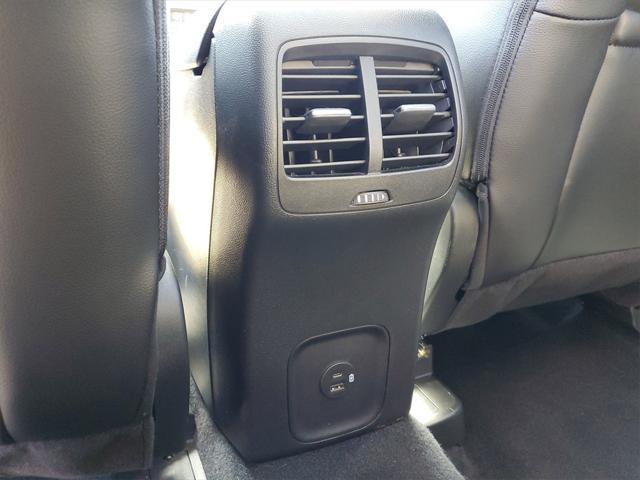 used 2022 Ford Escape car, priced at $25,900