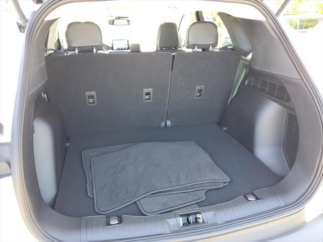 used 2022 Ford Escape car, priced at $25,900