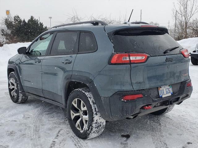 used 2015 Jeep Cherokee car, priced at $6,400