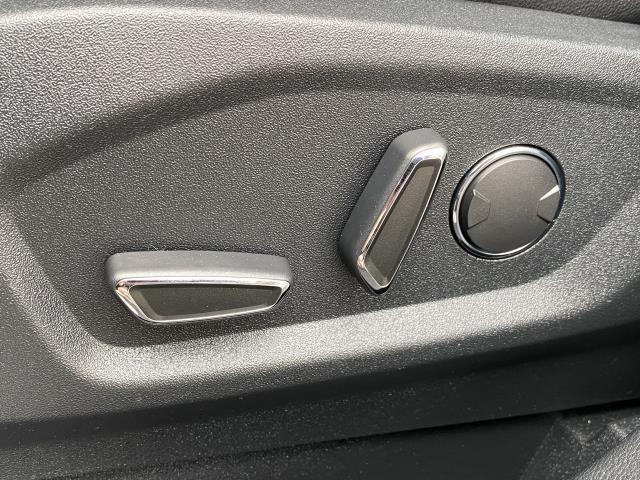 used 2018 Ford Edge car, priced at $17,900