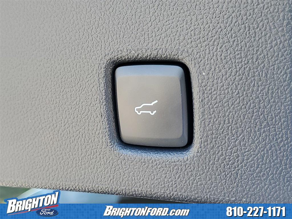 used 2022 Ford Escape car, priced at $22,900