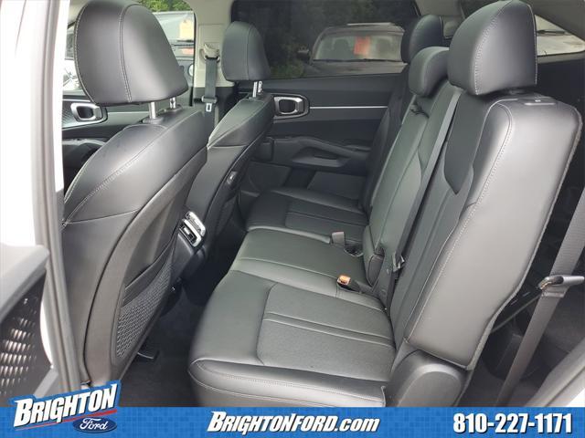 used 2023 Kia Sorento car, priced at $27,100