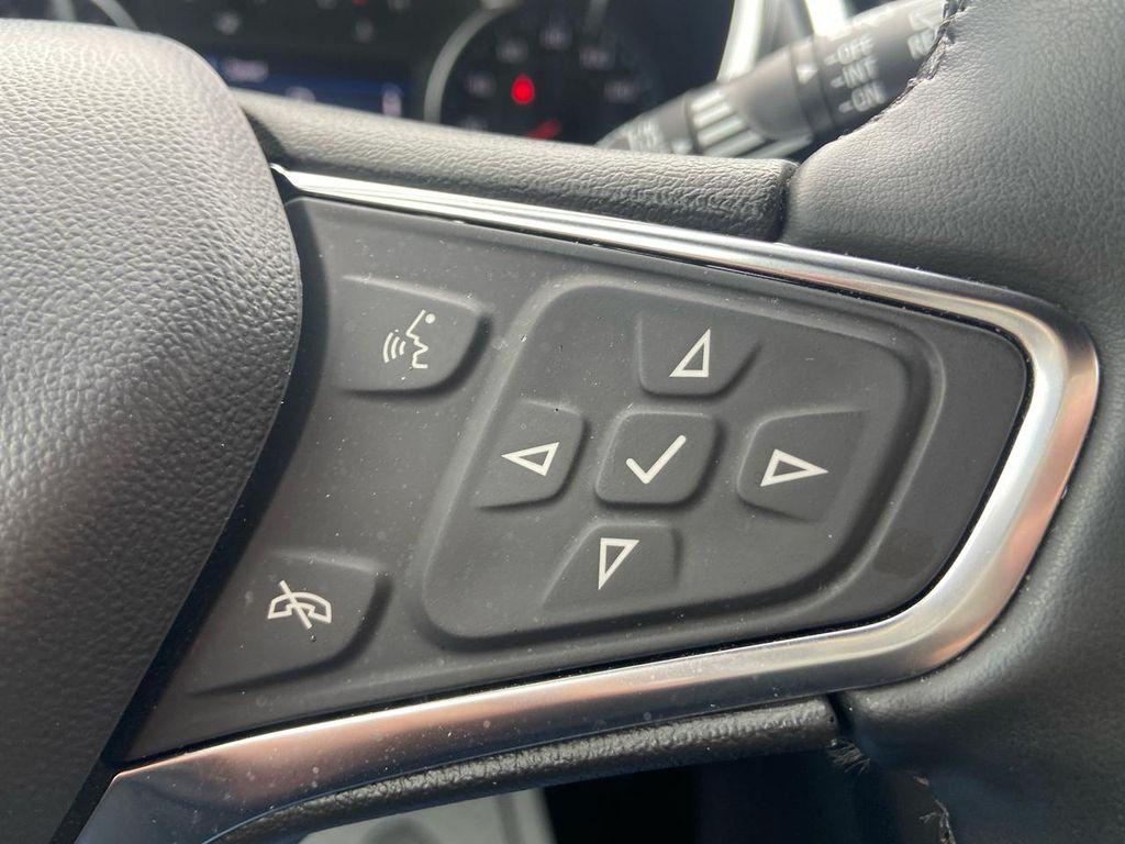 used 2024 Chevrolet Equinox car, priced at $26,975