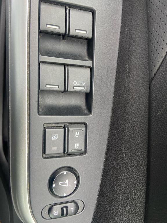 used 2016 Honda CR-V car, priced at $17,975