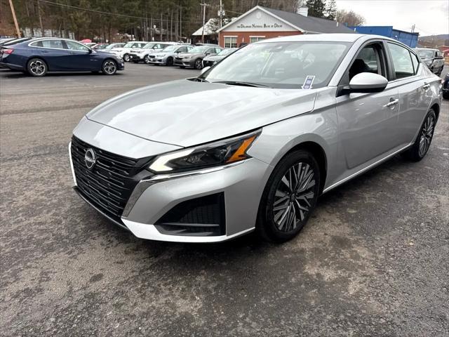 used 2023 Nissan Altima car, priced at $22,975