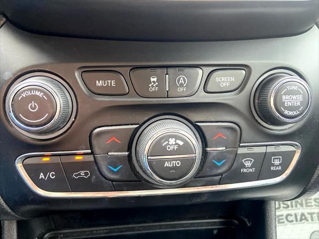 used 2020 Jeep Cherokee car, priced at $18,975