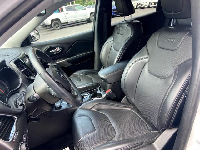 used 2019 Jeep Cherokee car, priced at $18,975