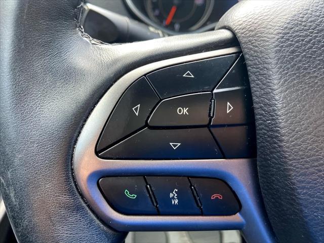 used 2019 Jeep Cherokee car, priced at $18,975