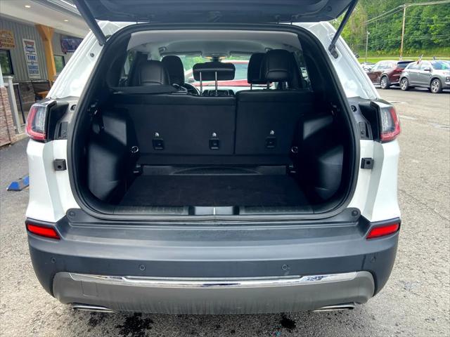 used 2019 Jeep Cherokee car, priced at $18,975