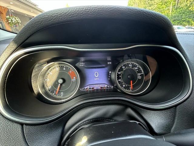 used 2020 Jeep Cherokee car, priced at $20,975