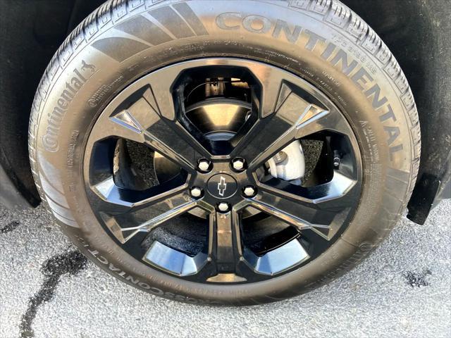 used 2025 Chevrolet Equinox car, priced at $33,975