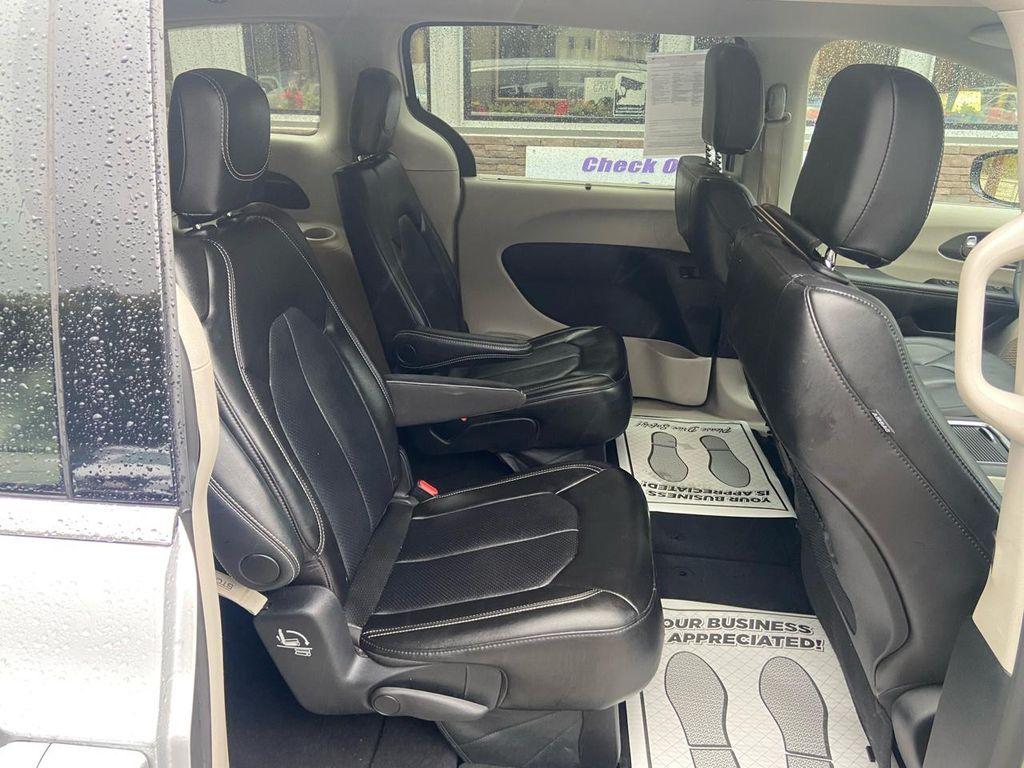 used 2024 Chrysler Pacifica car, priced at $31,975