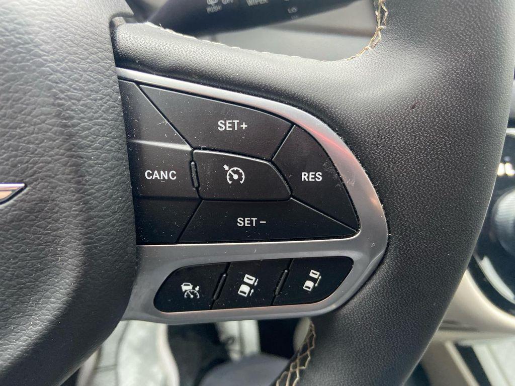 used 2024 Chrysler Pacifica car, priced at $31,975