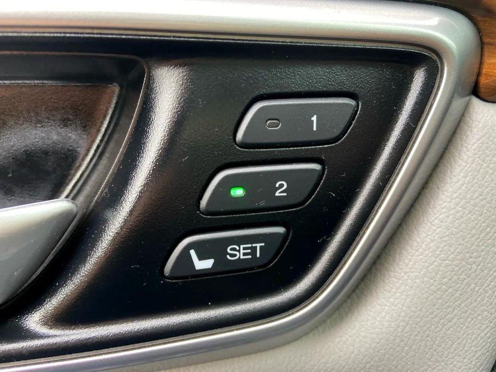 used 2021 Honda CR-V car, priced at $29,975