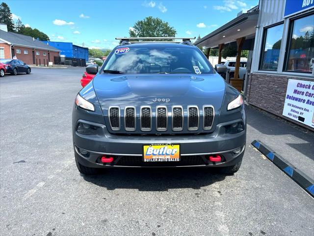 used 2017 Jeep Cherokee car, priced at $17,975
