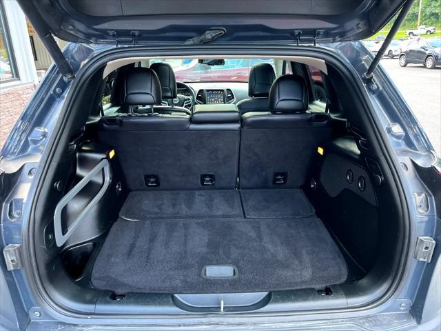 used 2017 Jeep Cherokee car, priced at $17,975