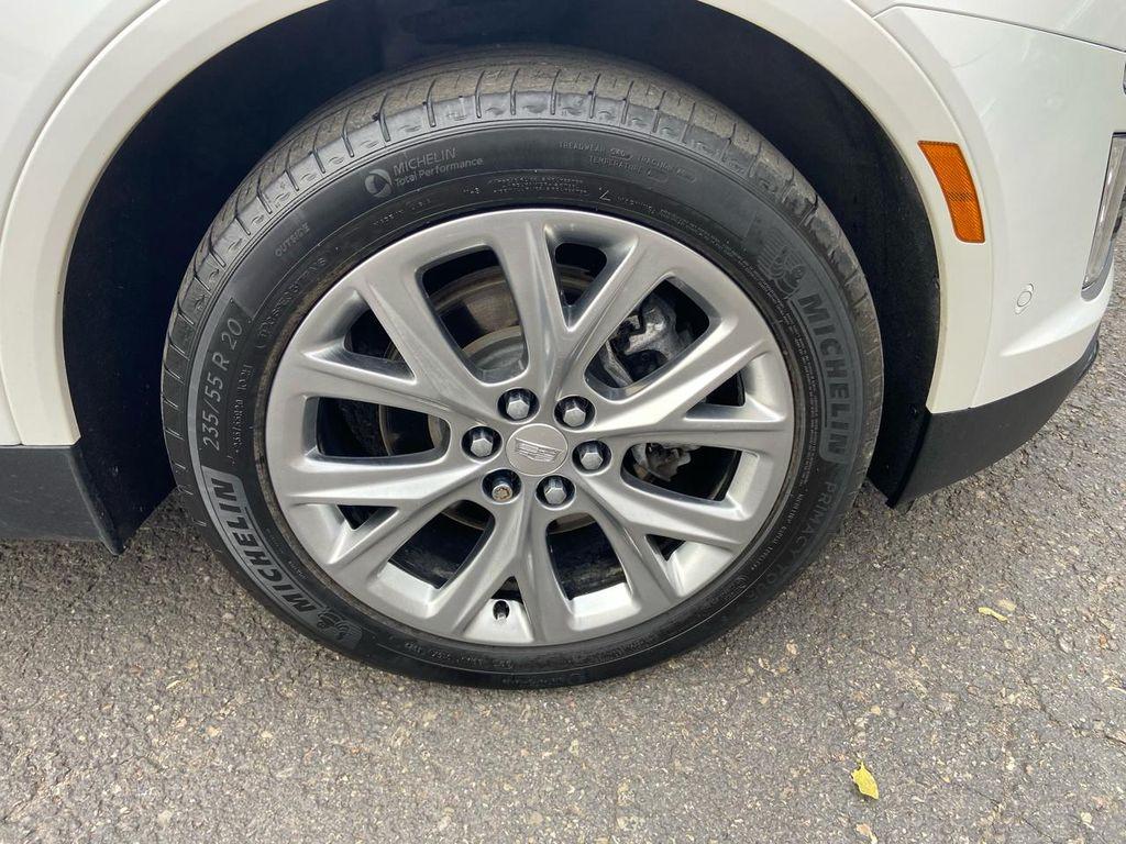 used 2021 Cadillac XT5 car, priced at $33,975