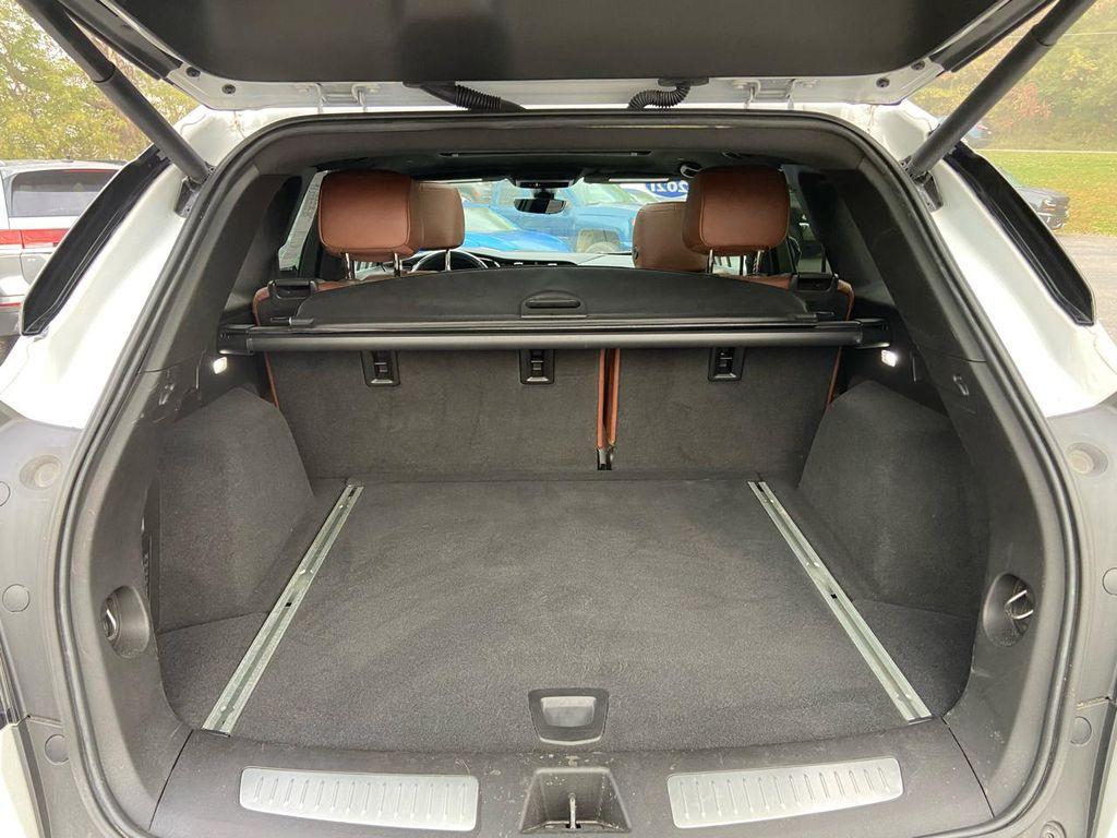 used 2021 Cadillac XT5 car, priced at $33,975