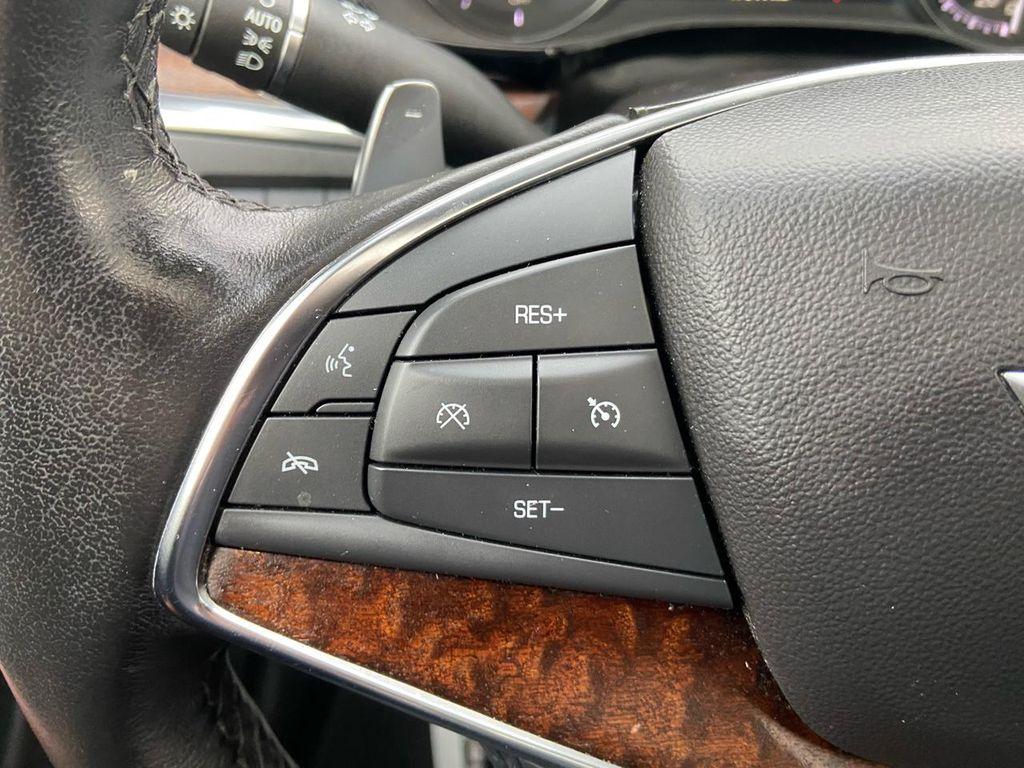 used 2021 Cadillac XT5 car, priced at $33,975