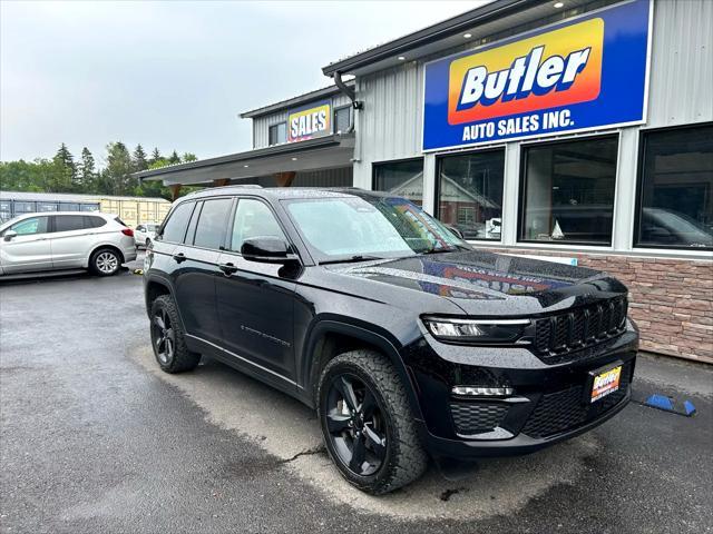 used 2023 Jeep Grand Cherokee car, priced at $34,975