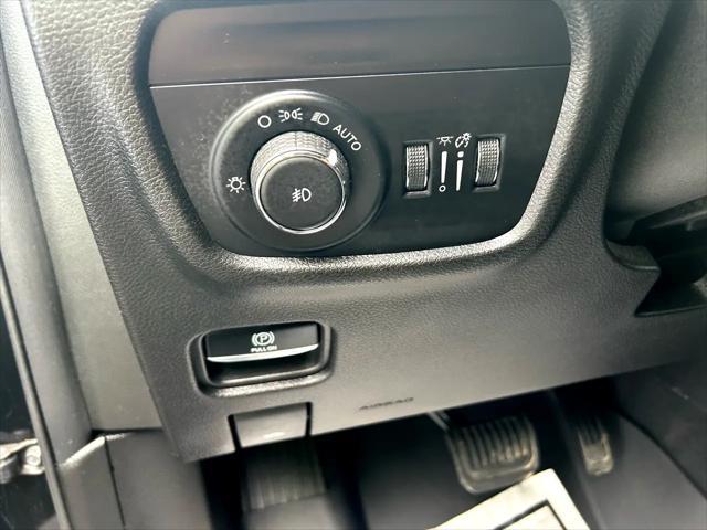 used 2023 Jeep Grand Cherokee car, priced at $34,975