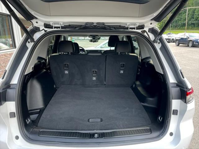 used 2023 Jeep Grand Cherokee car, priced at $34,975