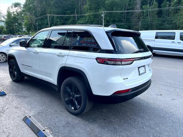 used 2023 Jeep Grand Cherokee car, priced at $34,975