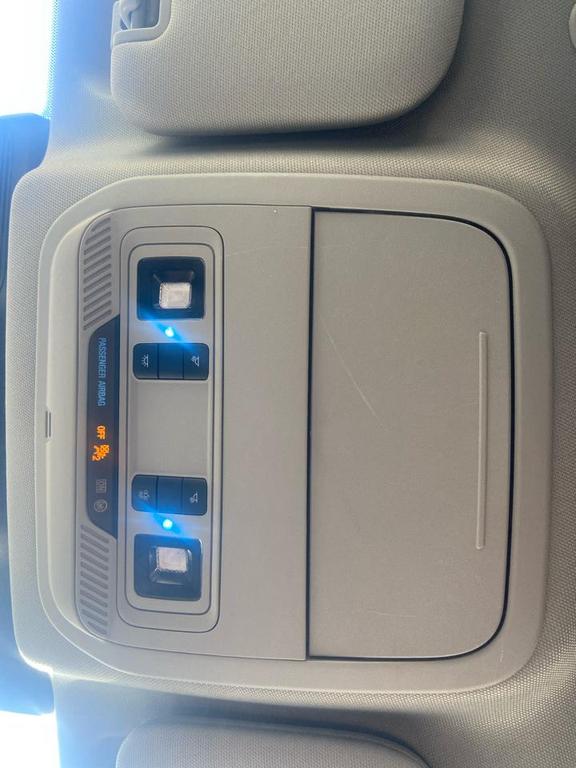 used 2022 Ford Explorer car, priced at $33,975