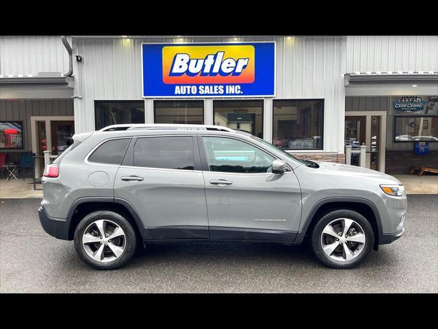 used 2020 Jeep Cherokee car, priced at $24,975