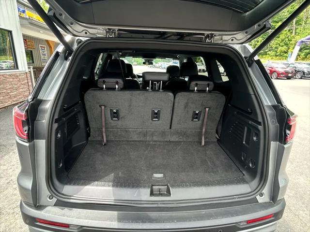 used 2024 GMC Acadia car, priced at $44,975