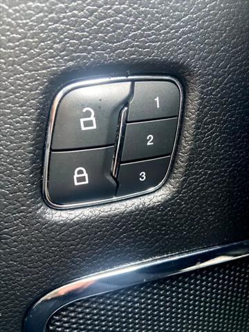 used 2020 Ford F-150 car, priced at $33,475