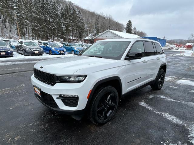 used 2023 Jeep Grand Cherokee car, priced at $39,970