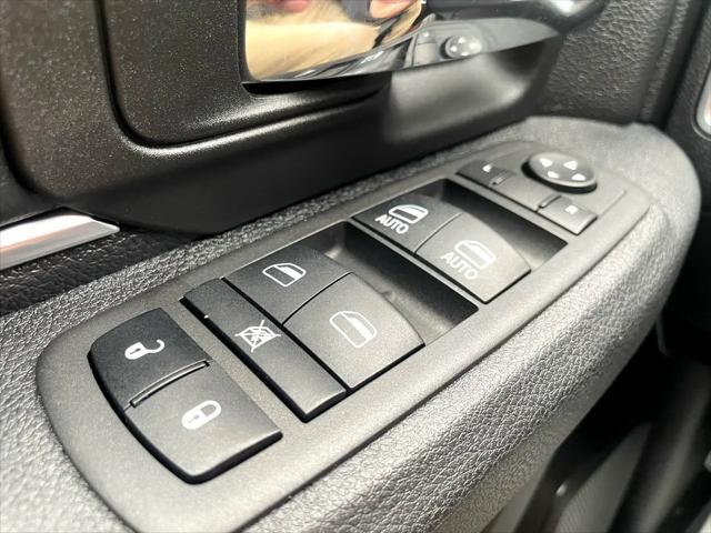 used 2022 Ram 1500 Classic car, priced at $35,975