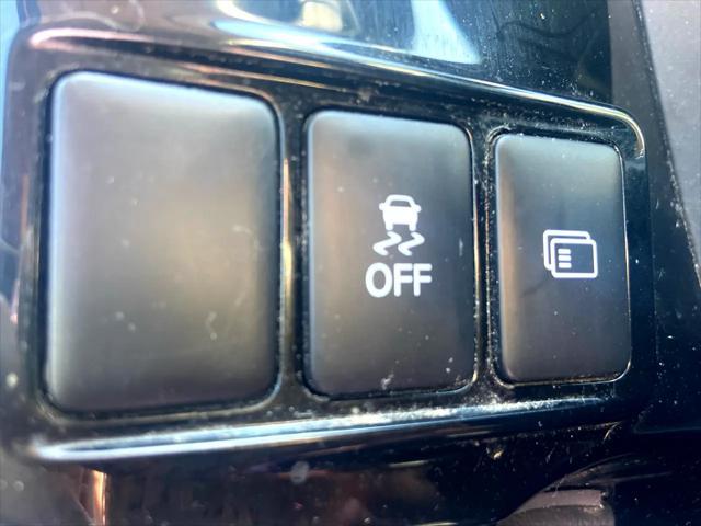 used 2020 Mitsubishi Outlander car, priced at $20,975