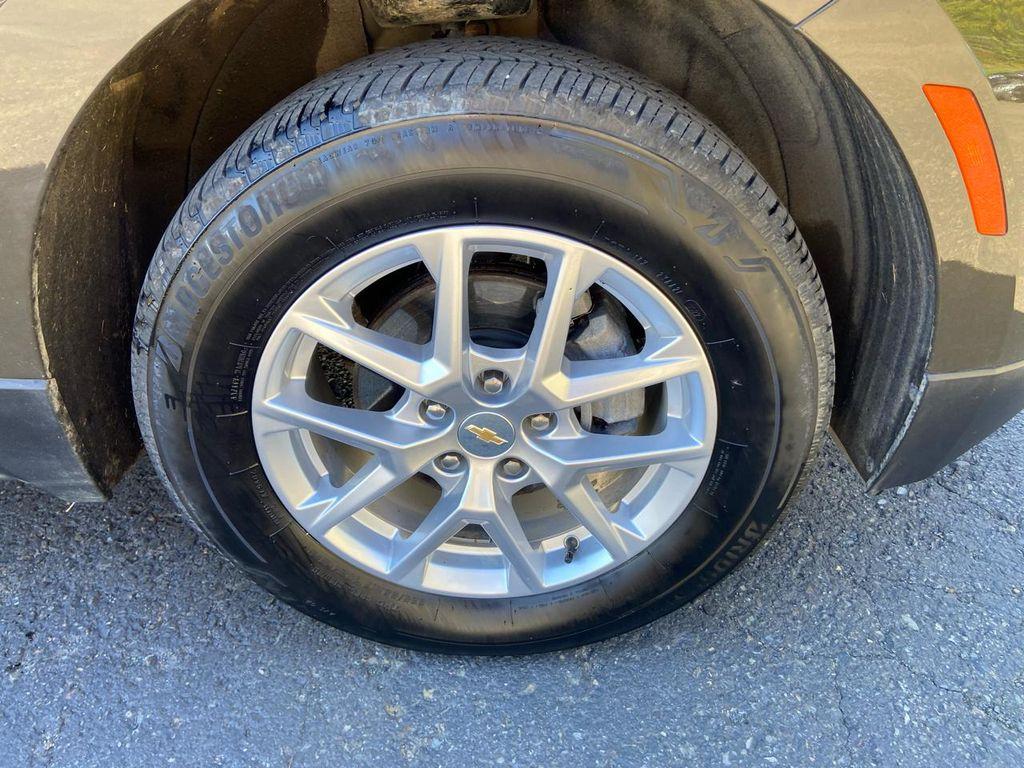 used 2023 Chevrolet Equinox car, priced at $25,975