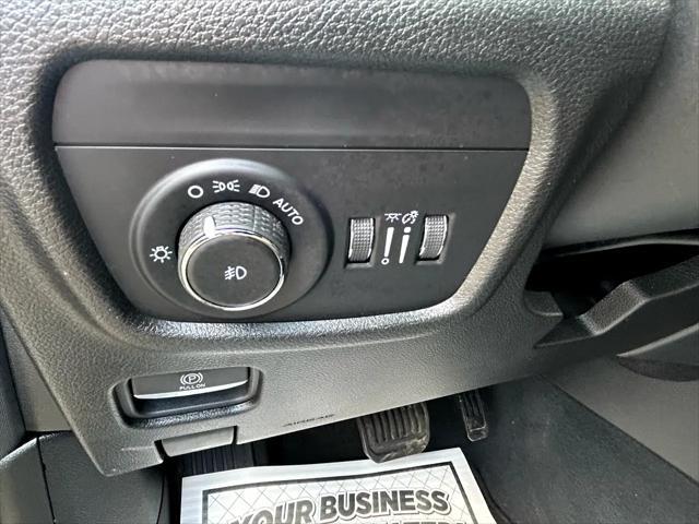 used 2023 Jeep Grand Cherokee L car, priced at $38,975
