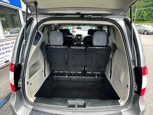 used 2015 Chrysler Town & Country car, priced at $12,975