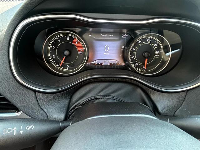 used 2022 Jeep Cherokee car, priced at $28,975
