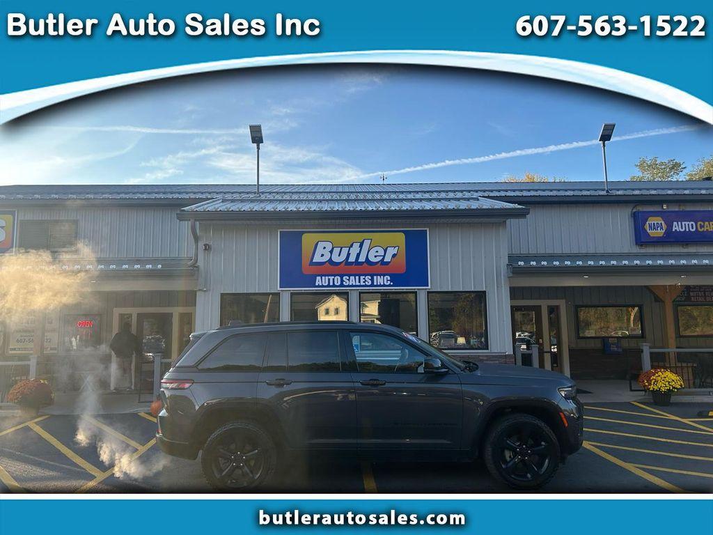 used 2023 Jeep Grand Cherokee car, priced at $30,975