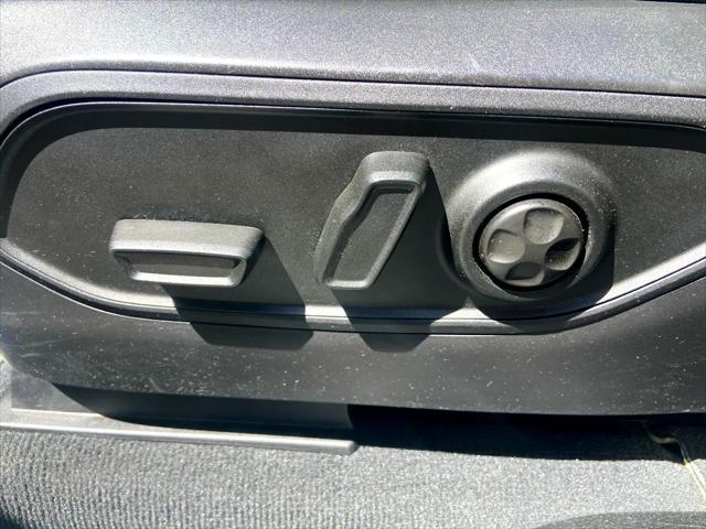 used 2023 Jeep Grand Cherokee L car, priced at $30,975