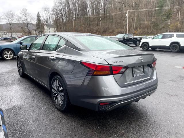 used 2023 Nissan Altima car, priced at $22,975