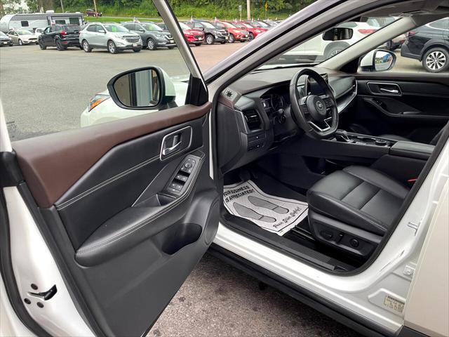 used 2021 Nissan Rogue car, priced at $21,975