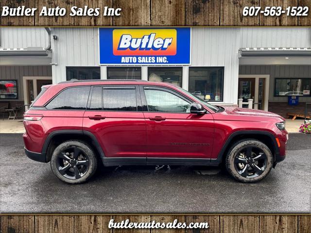 used 2023 Jeep Grand Cherokee car, priced at $34,975