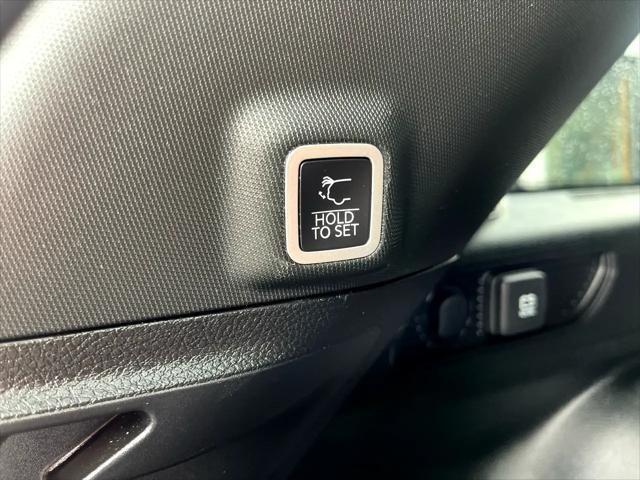 used 2023 Jeep Grand Cherokee car, priced at $34,975