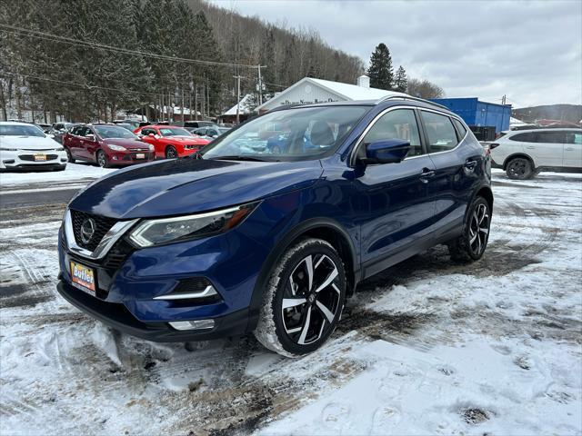 used 2022 Nissan Rogue Sport car, priced at $24,975