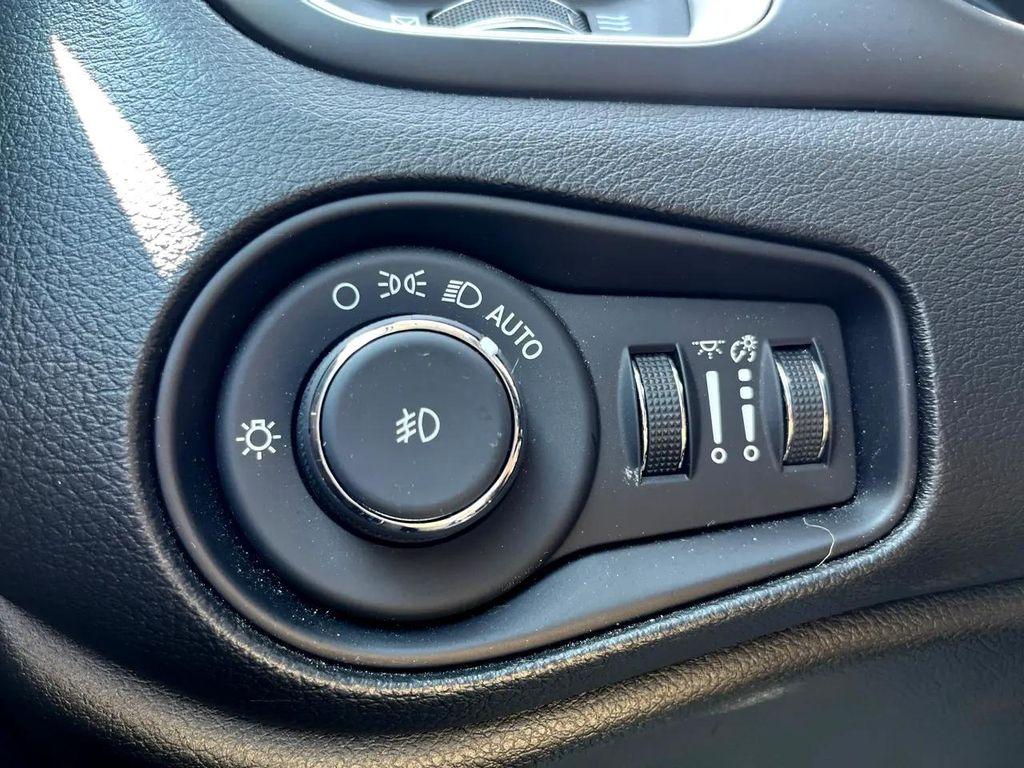 used 2021 Jeep Renegade car, priced at $24,975