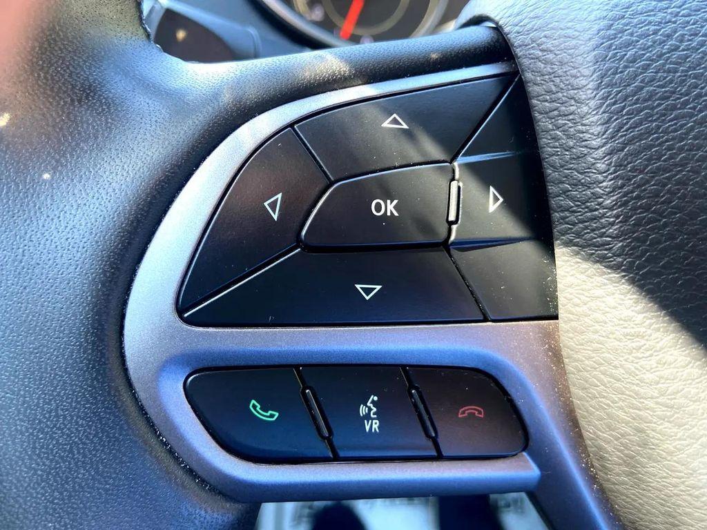 used 2022 Jeep Cherokee car, priced at $28,975
