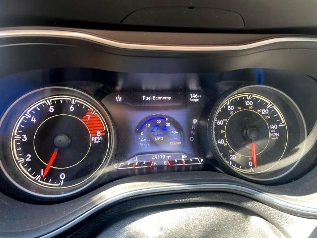 used 2022 Jeep Cherokee car, priced at $28,975