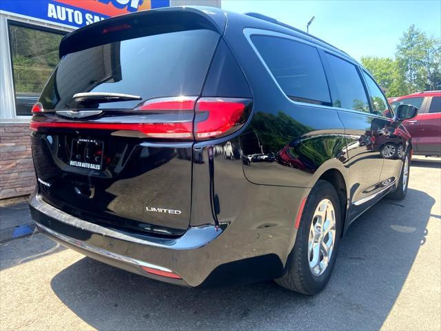 used 2022 Chrysler Pacifica car, priced at $25,975